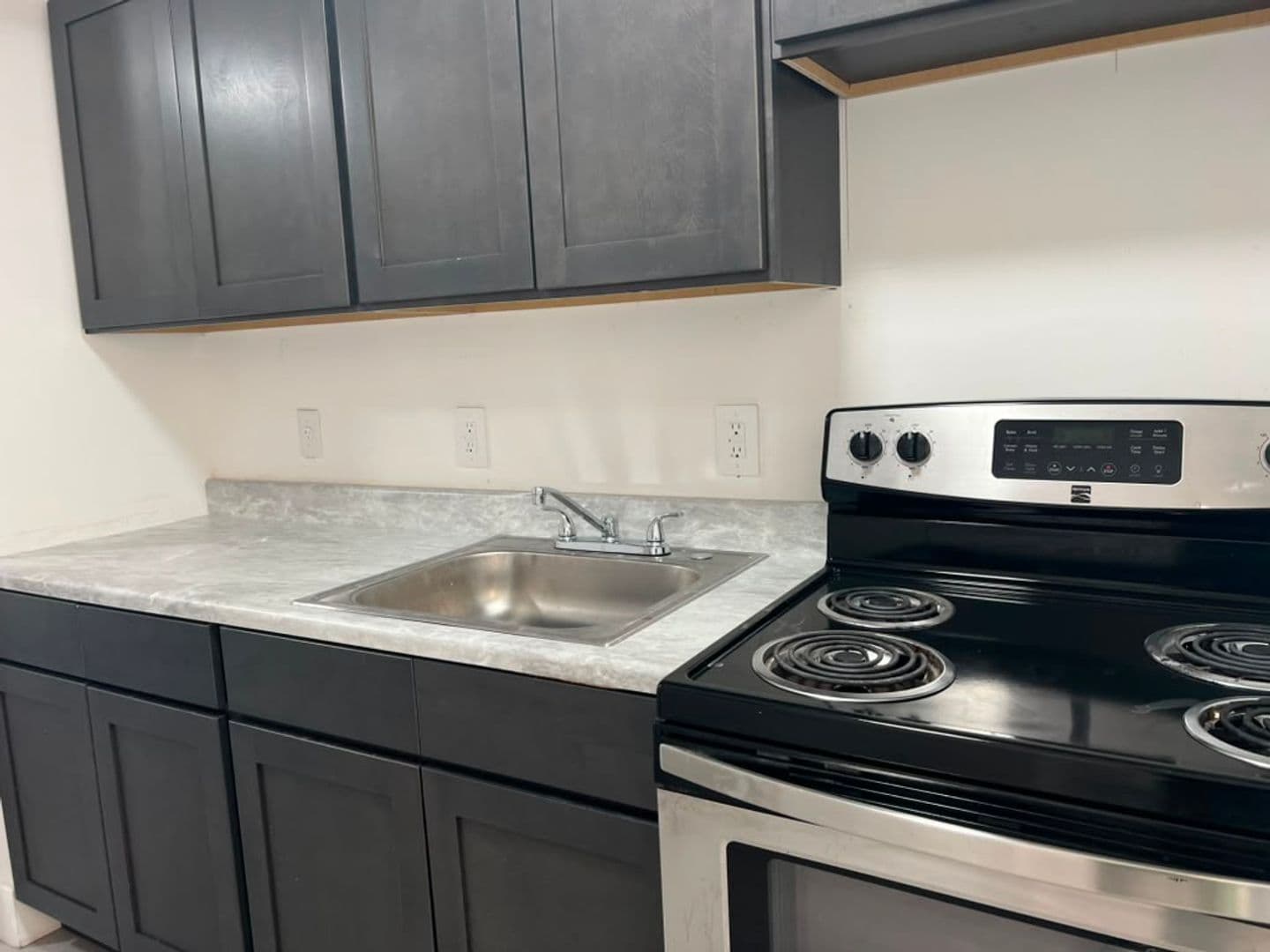 Miami Apartment: 5200 NW 26 Ave