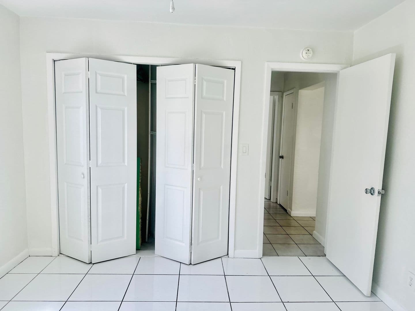 Miami Apartment: 505 NE 30 ST