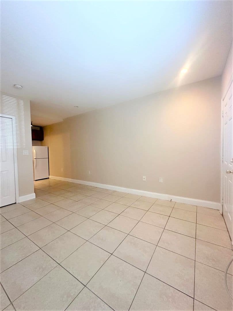Miami Apartment: 223 NW 12th Street