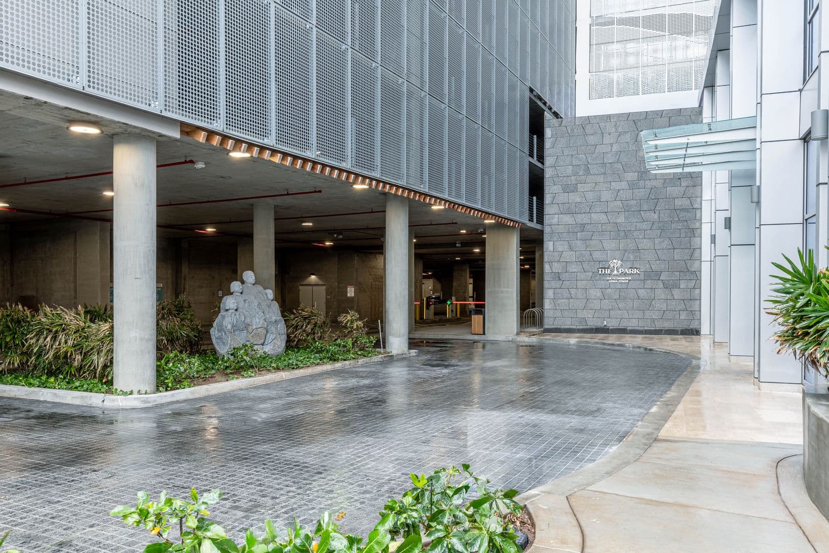 Honolulu Condo: 1515 Liona St. #3307