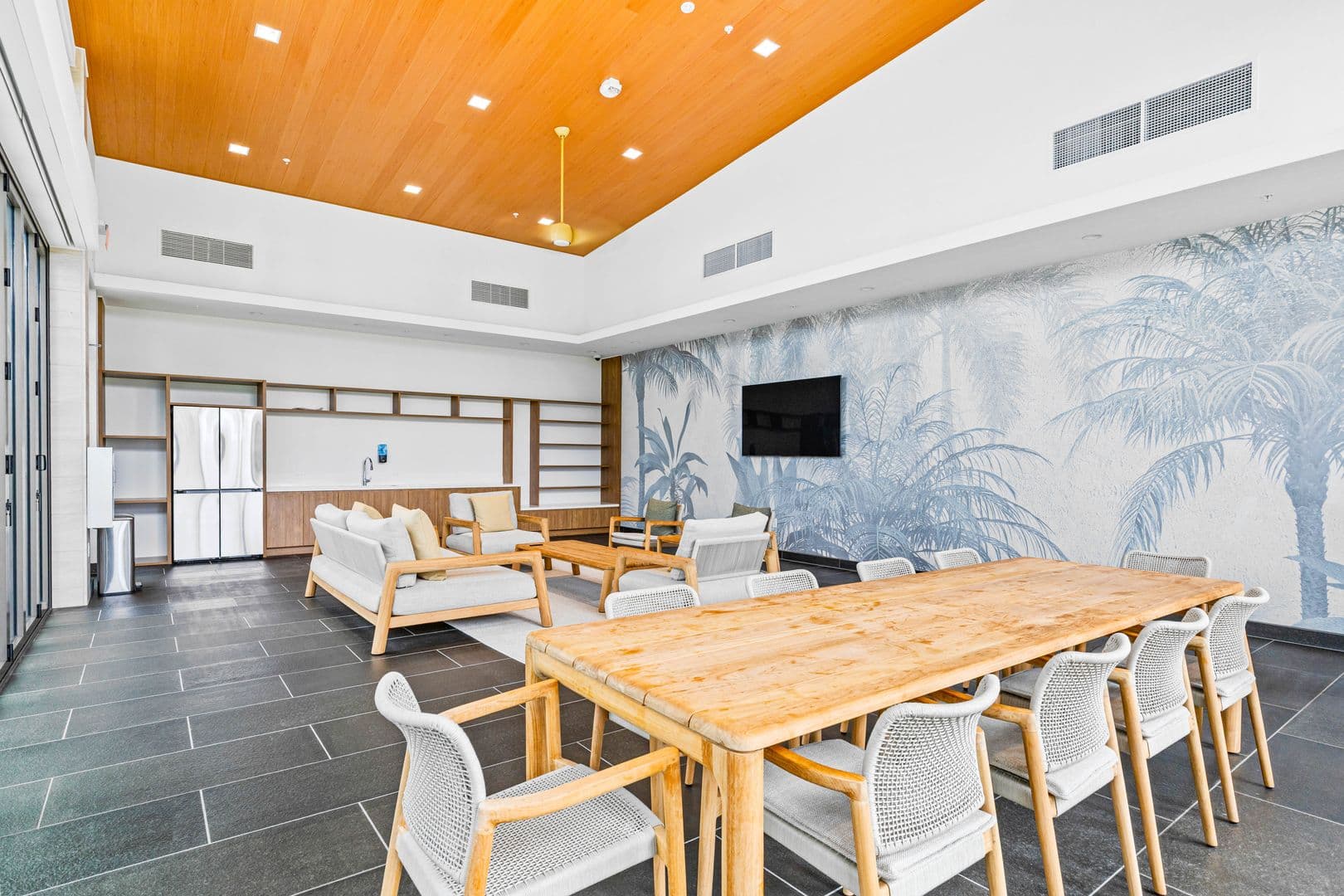 Honolulu Condo: 1515 Liona St. #3307