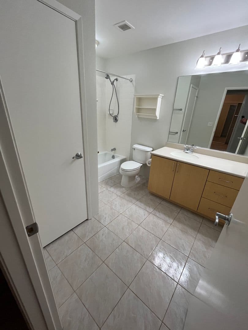 Mililani Townhome: 95-1008 Ukuwai St.