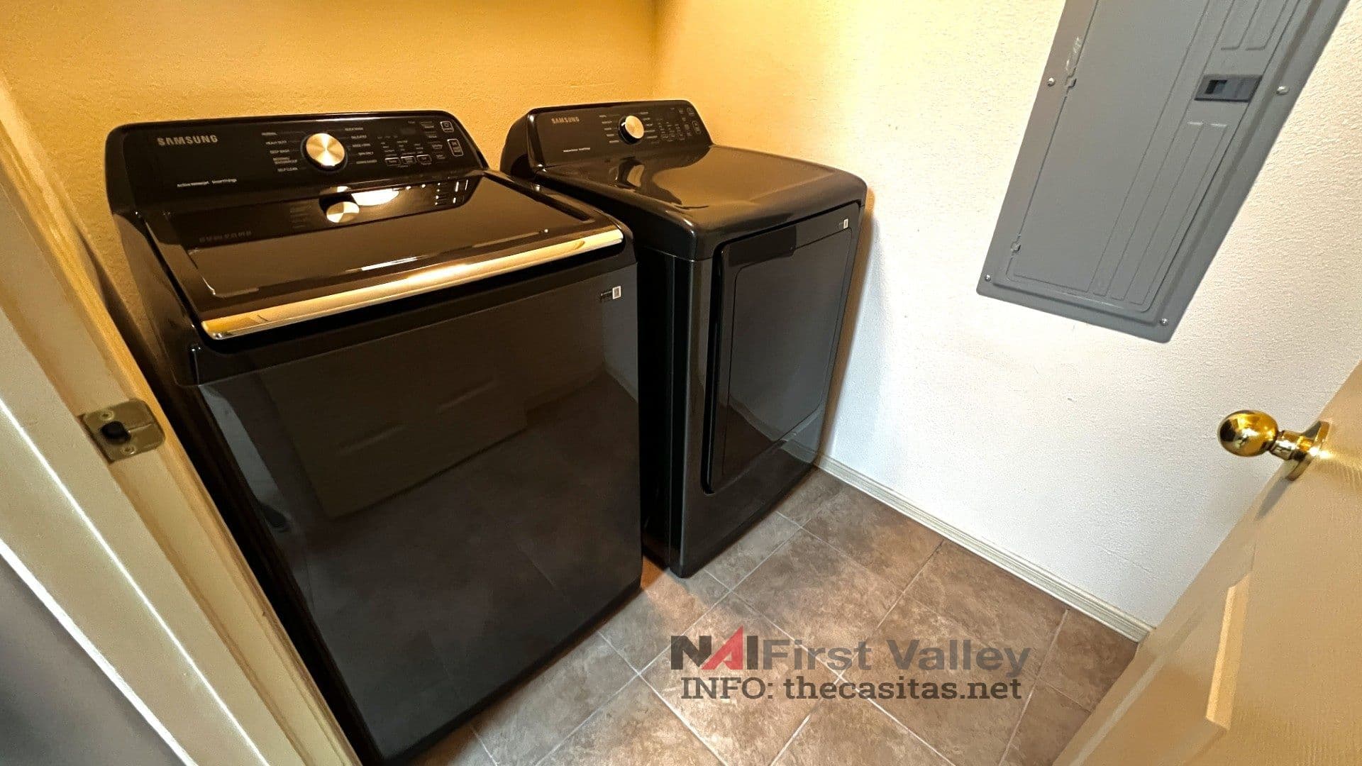 LAS CRUCES Condo: 3650 Morningstar Dr