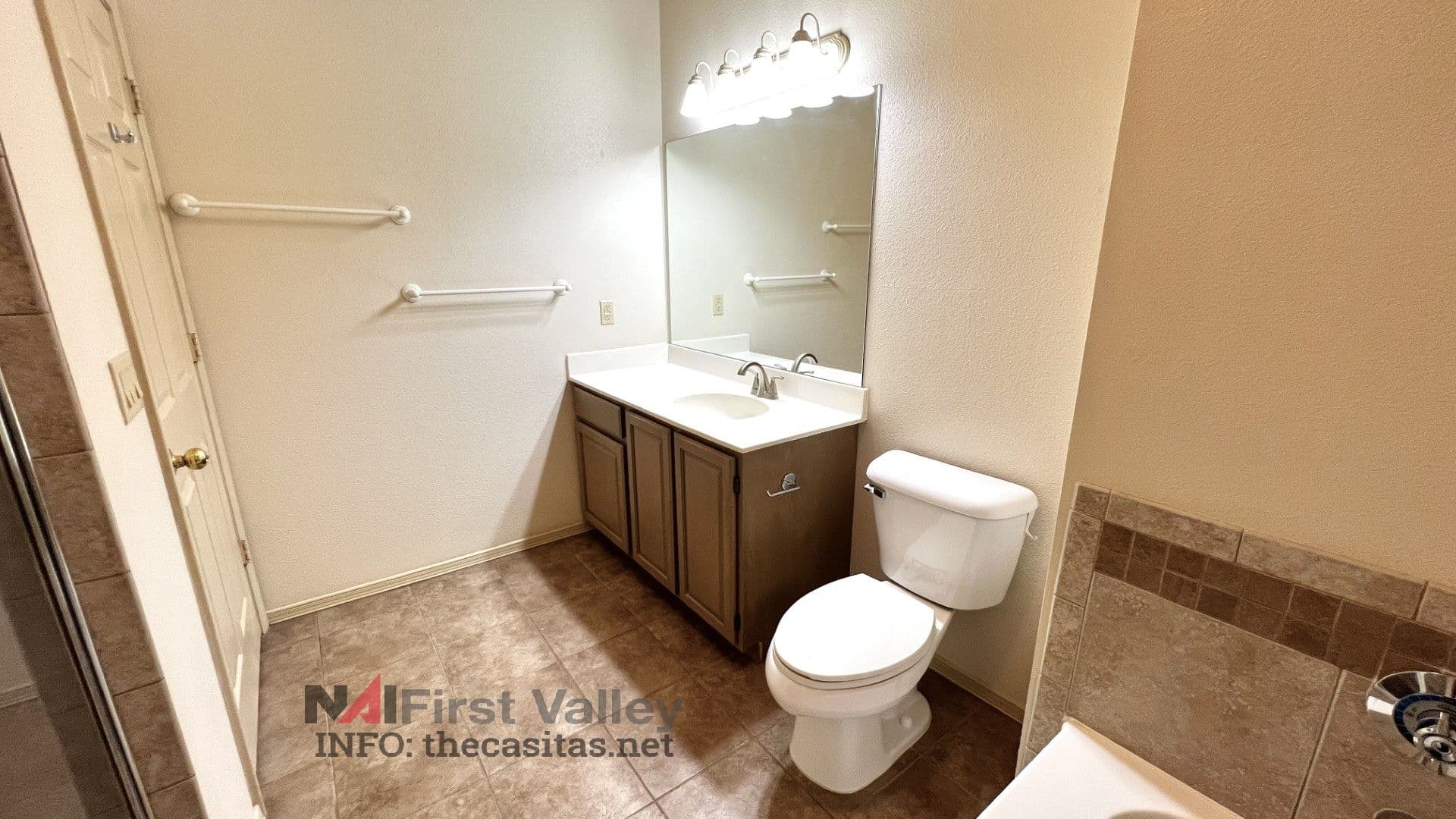 LAS CRUCES Condo: 3650 Morningstar Dr