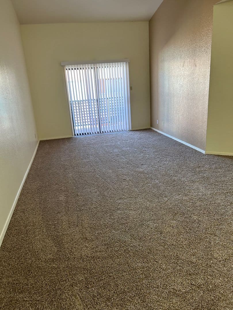 Las Cruces Apartment: 3000 Majestic Ridge