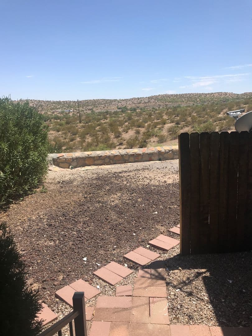 Las Cruces Apartment: 5300 Vista Real Drive