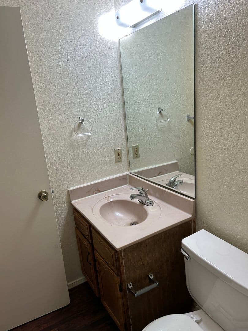 Las Cruces Apartment: 3000 Majestic Ridge