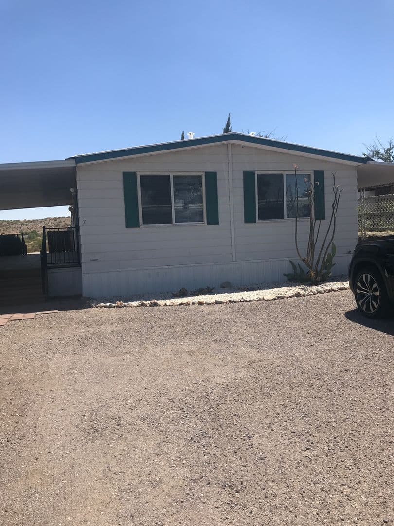 Las Cruces Apartment: 5300 Vista Real Drive
