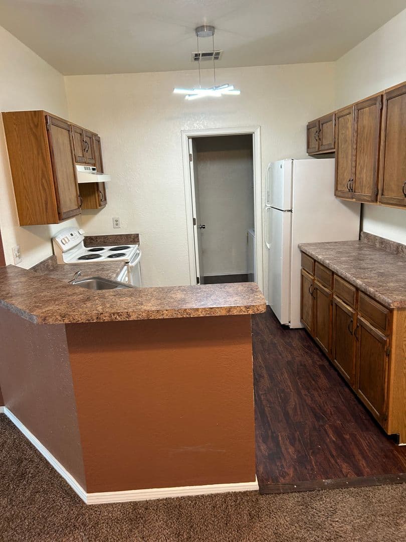 Las Cruces Apartment: 3000 Majestic Ridge