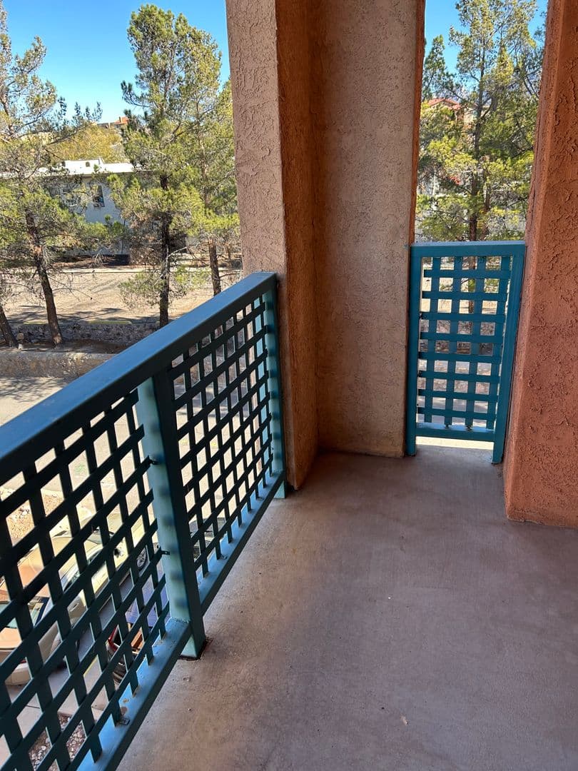 Las Cruces Apartment: 3000 Majestic Ridge