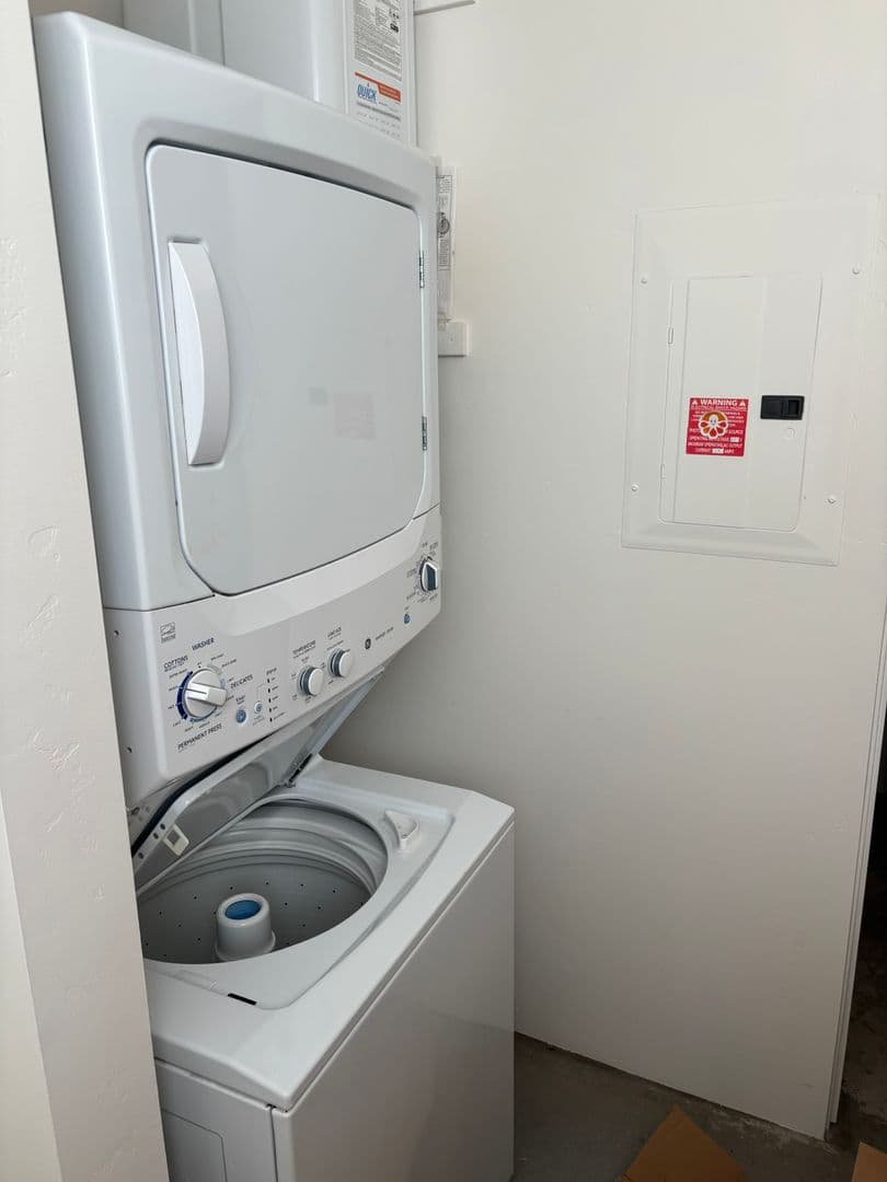 San Diego Apartment: 3045-3057 Broadway