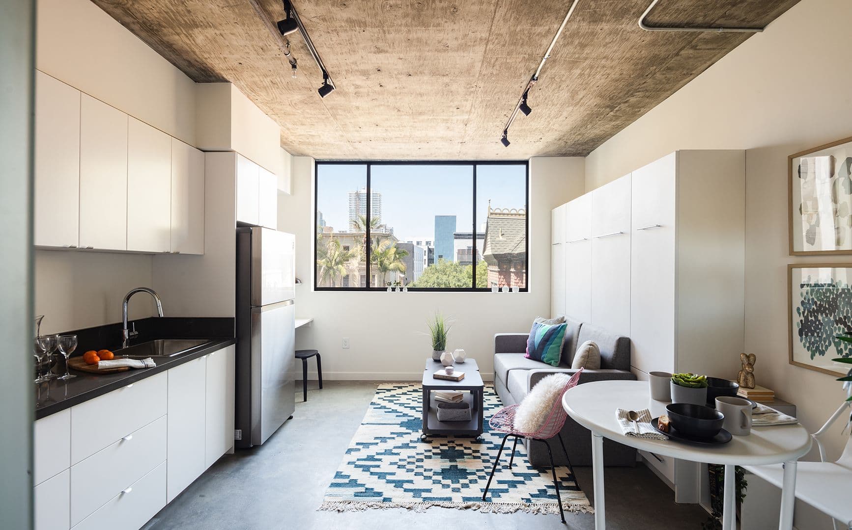 San Diego Apartment: 454 13th St
