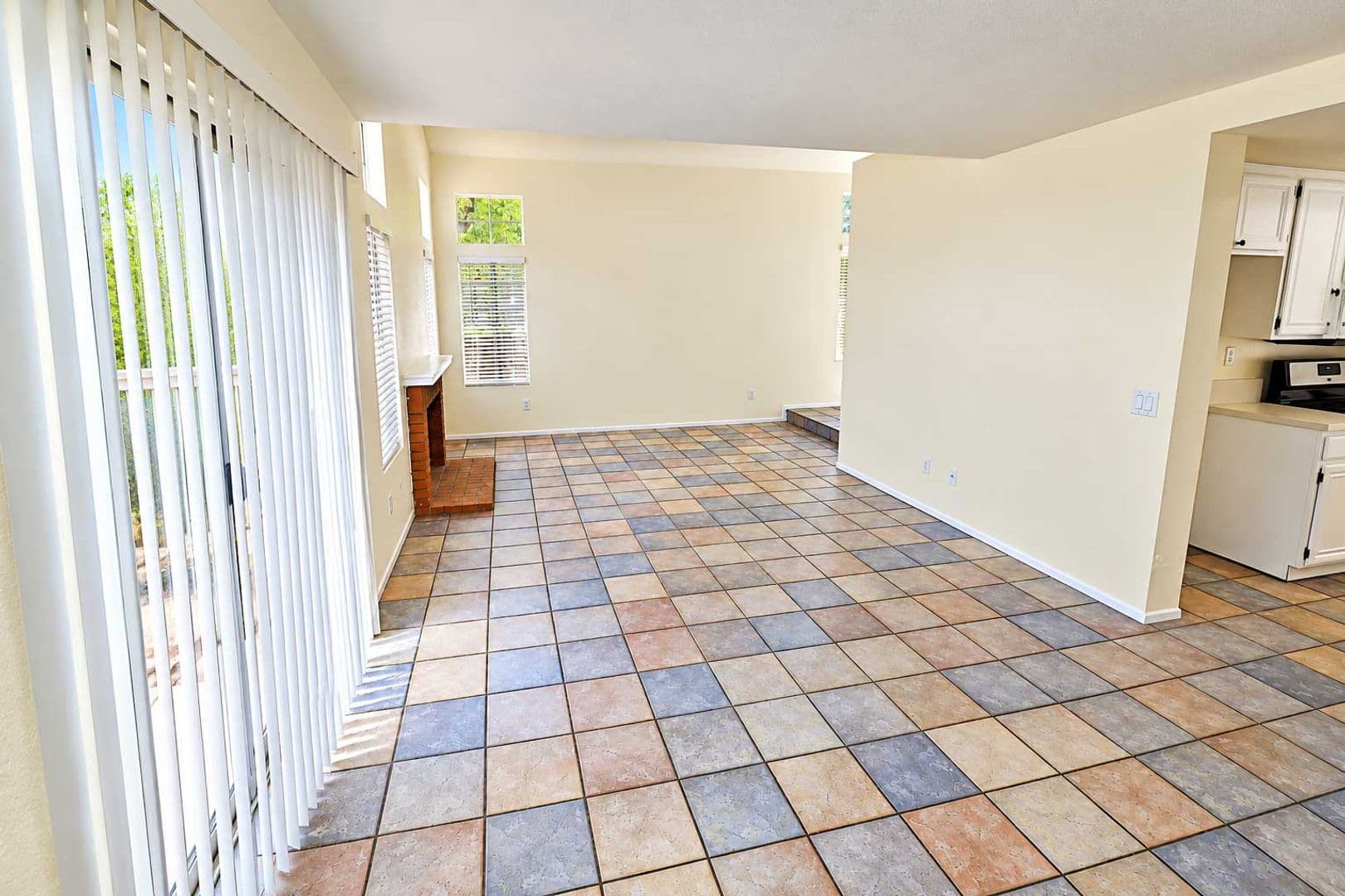 Tustin Townhome: 2199 Avocado Dr