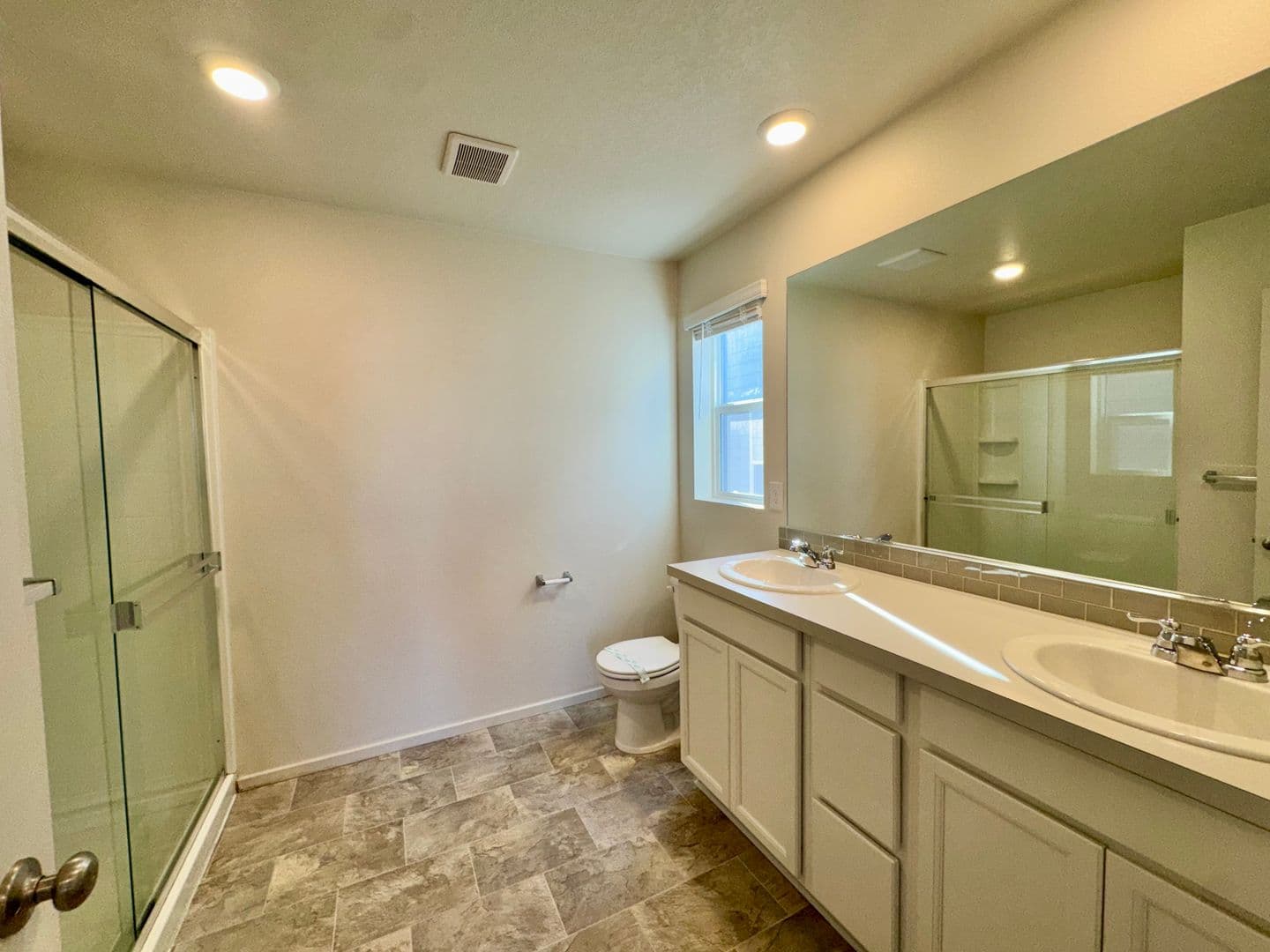 Vancouver Townhome: 619  NE 72nd St