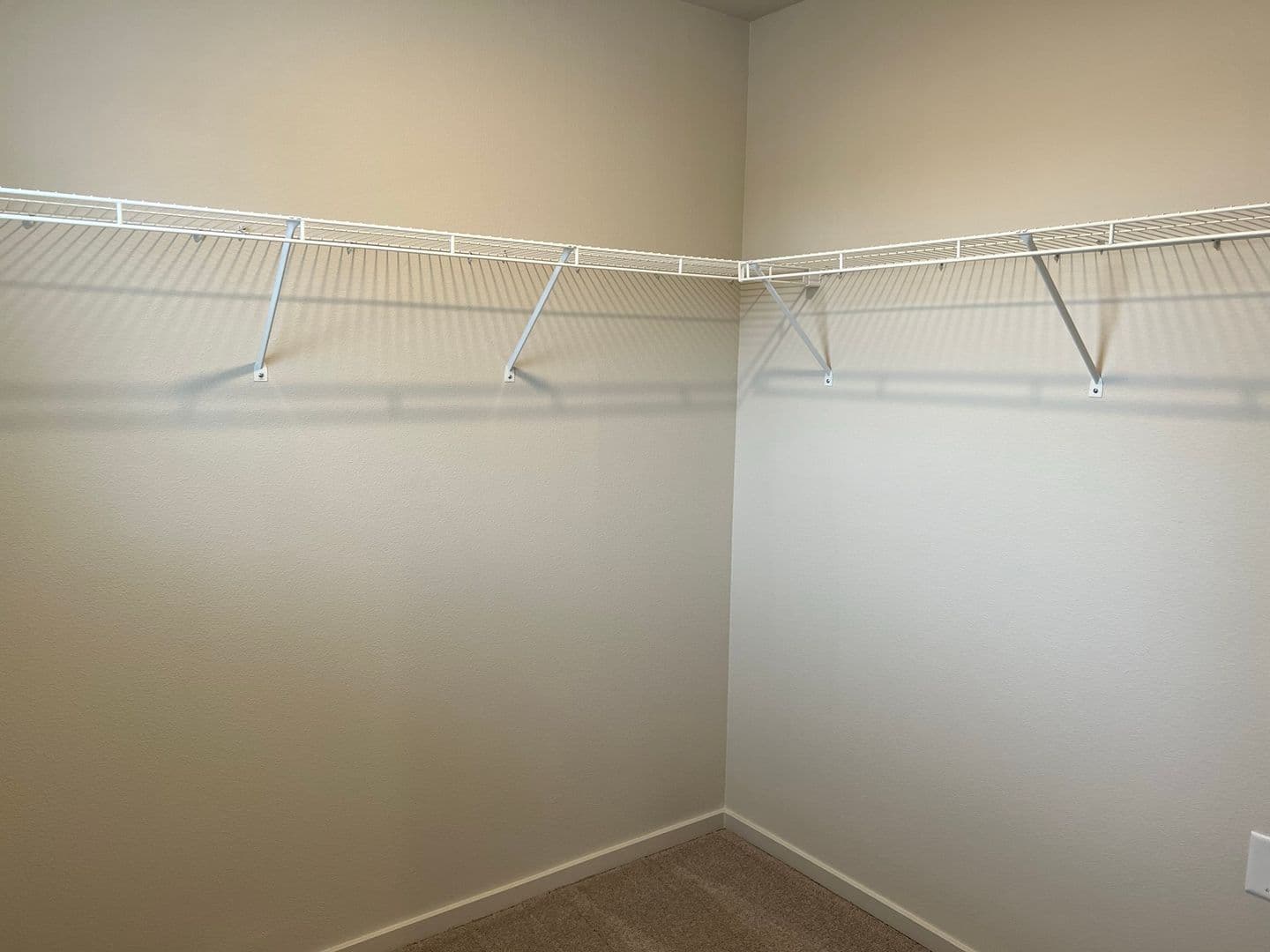 Vancouver Townhome: 619  NE 72nd St