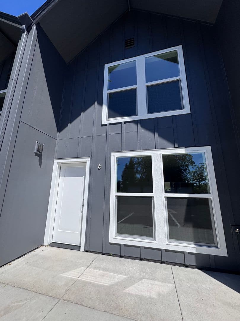 Vancouver Townhome: 5406 NE 34th St - B-6