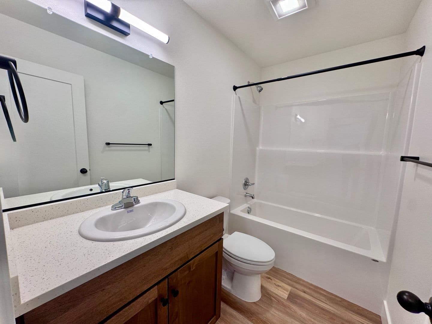 Vancouver Townhome: 5406 NE 34th St - B-6