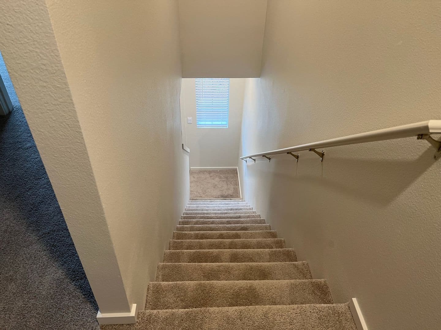 Vancouver Townhome: 619  NE 72nd St