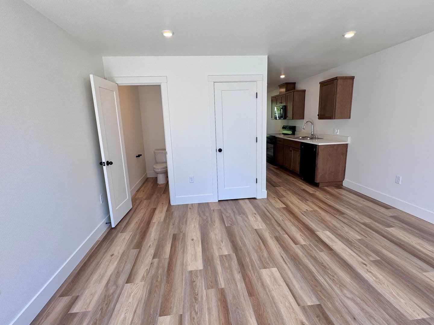 Vancouver Townhome: 5406 NE 34th St - B-6