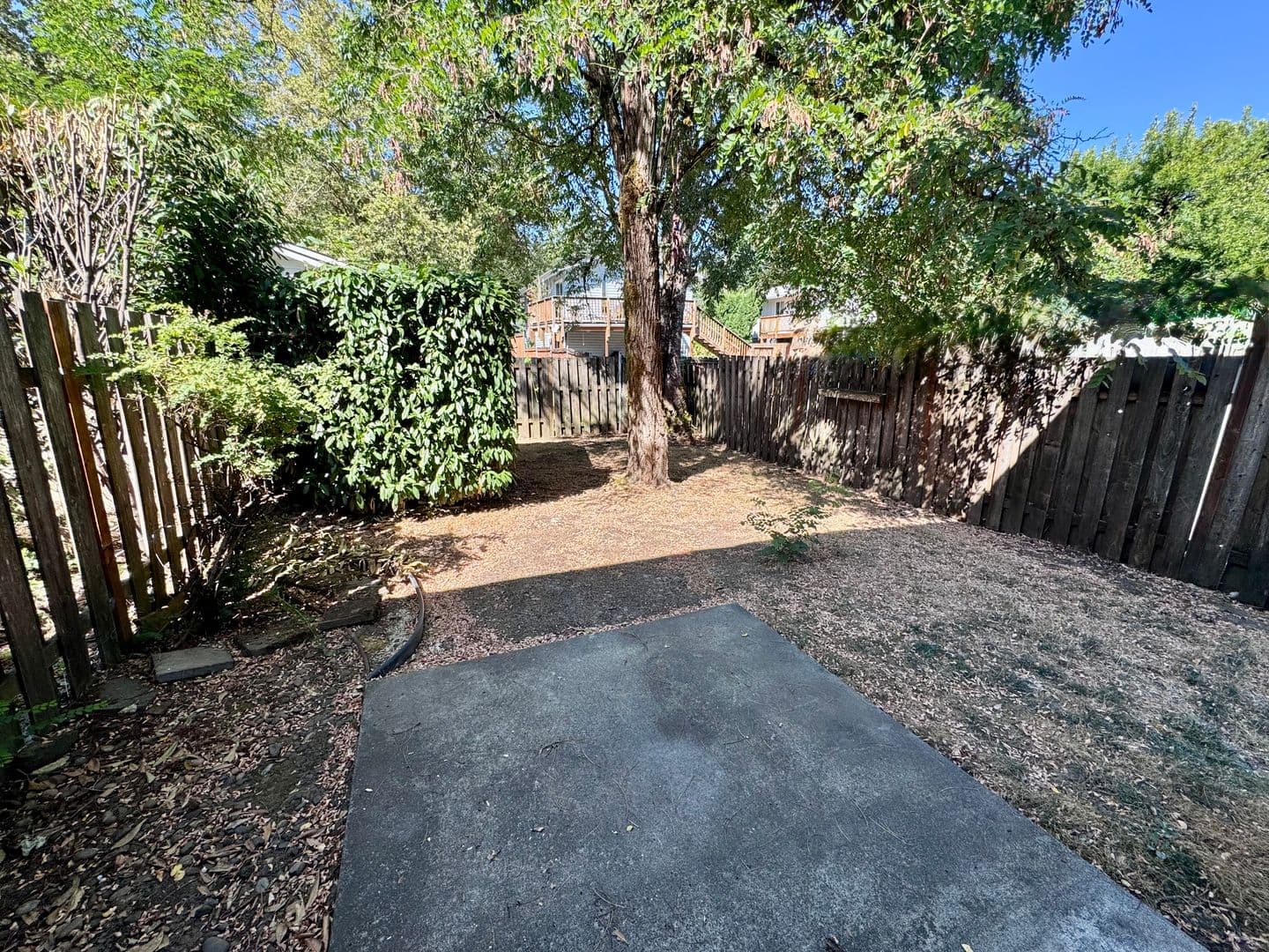Camas Apartment: 617 NW 9th Ave