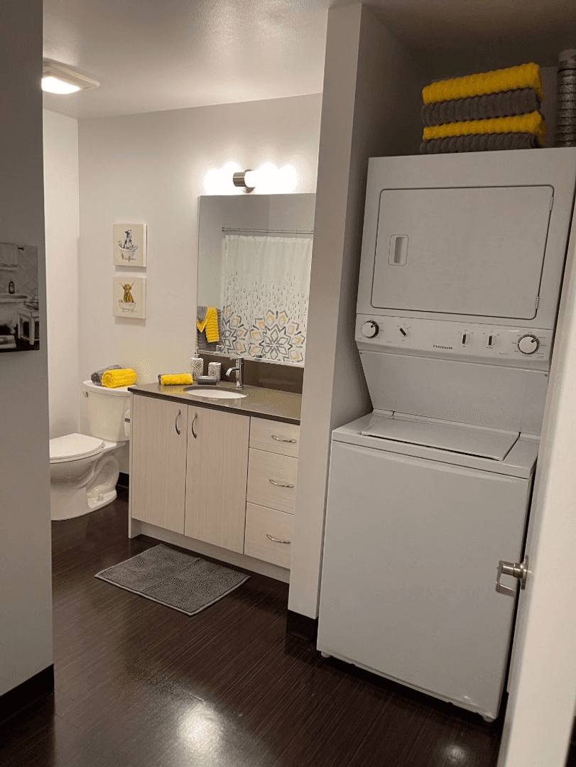 Seattle Apartment: 11 West Mercer Street