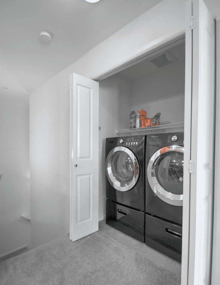 Lacey House: 6007 Illinois Lane SE, Unit C