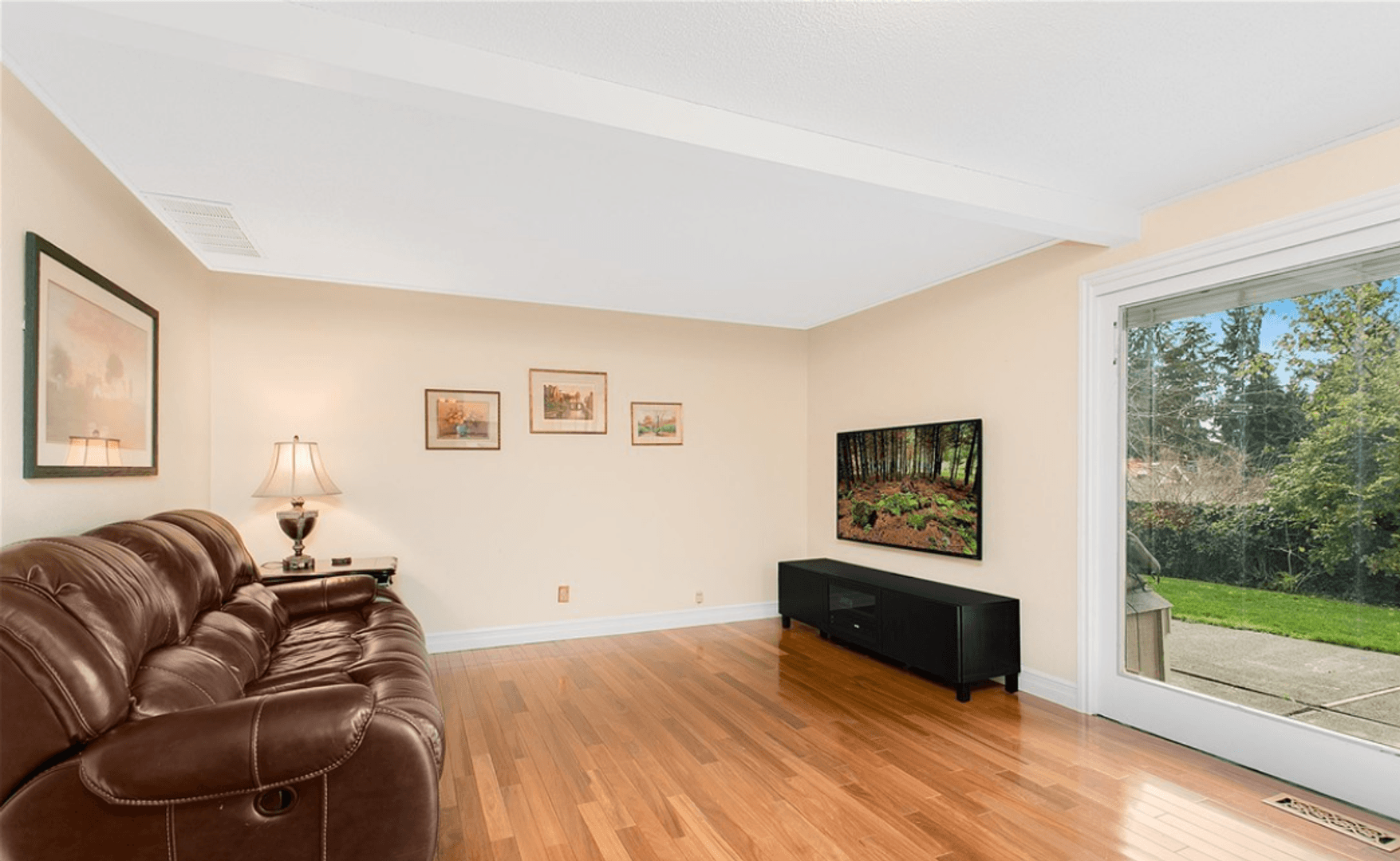 Federal Way House: 3214 SW 326th St.