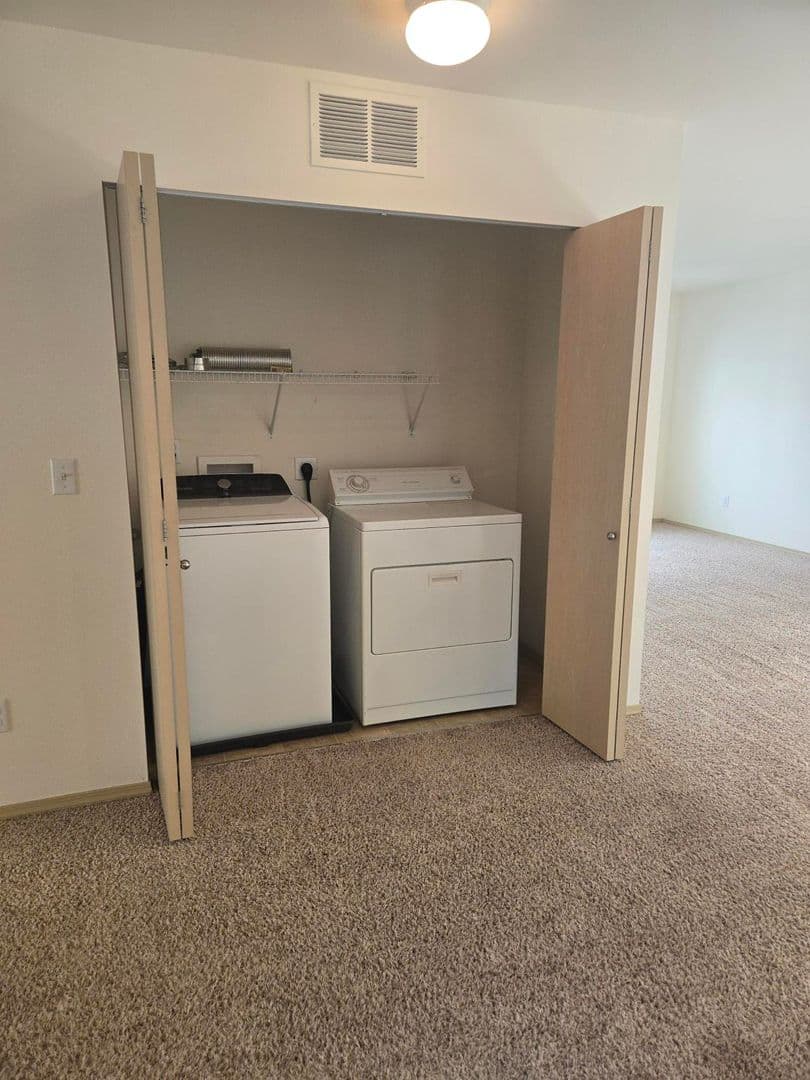 Puyallup House: 18420 95th Ave CT E