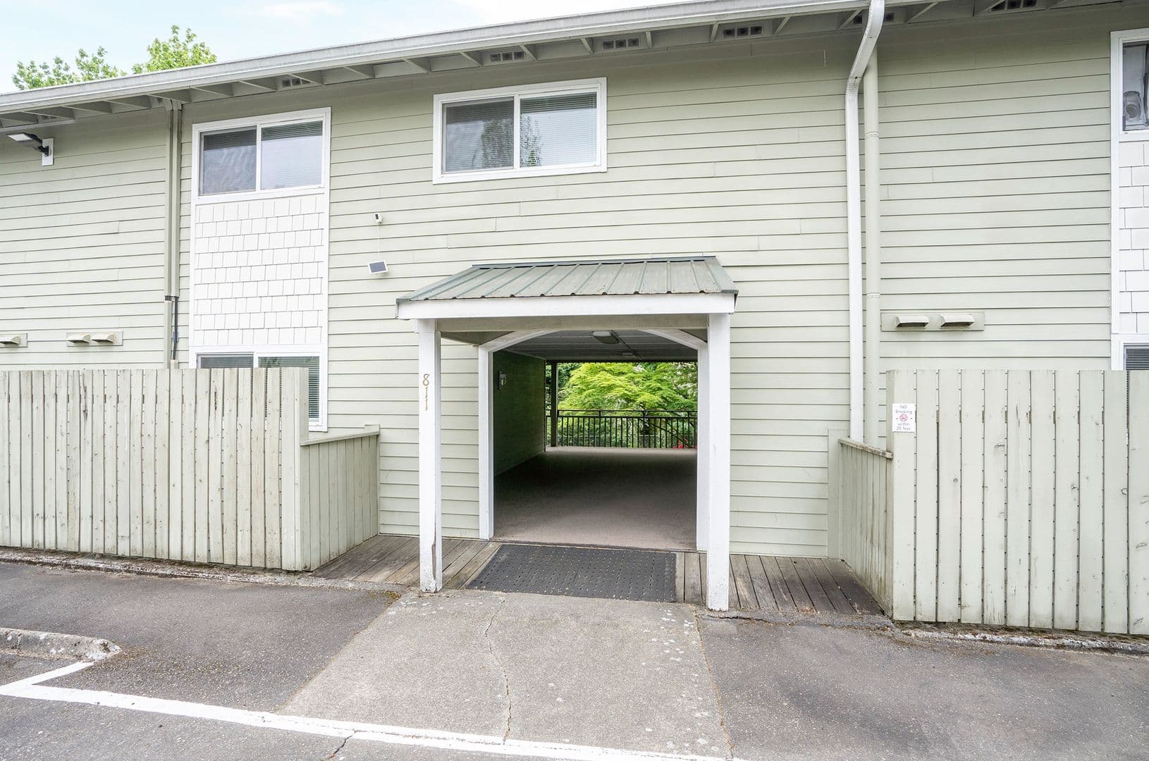 Olympia Apartment: 811 13th Ave SE