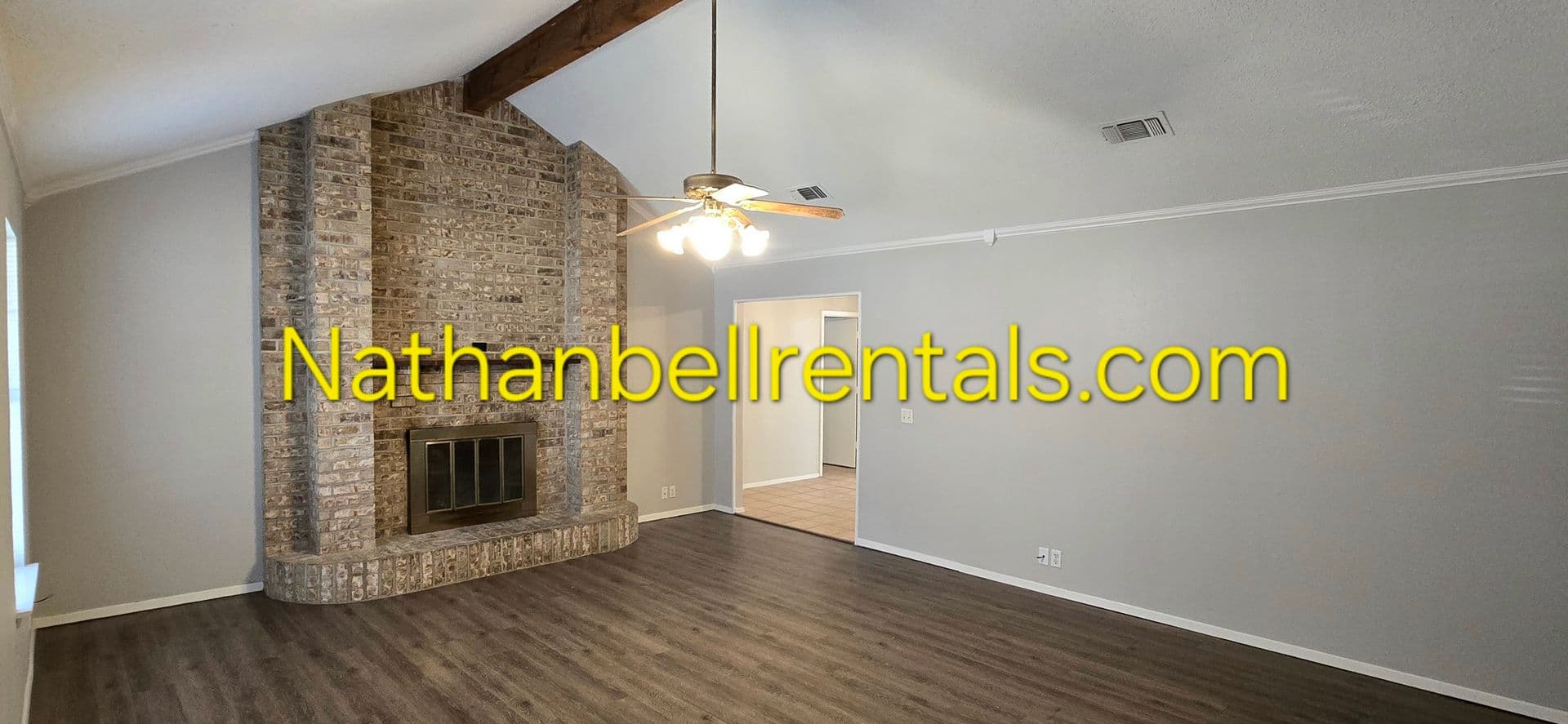 Paris House: 6650 Inwood Dr