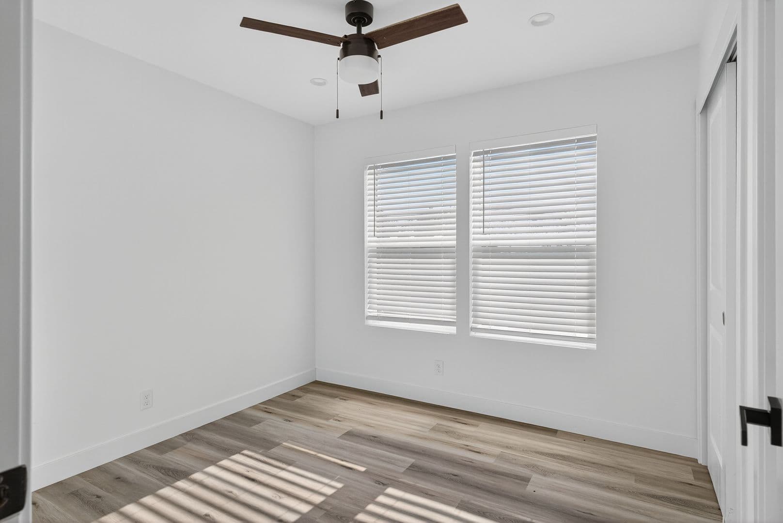 Fullerton Apartment: 113-201 South Lillie Avenue