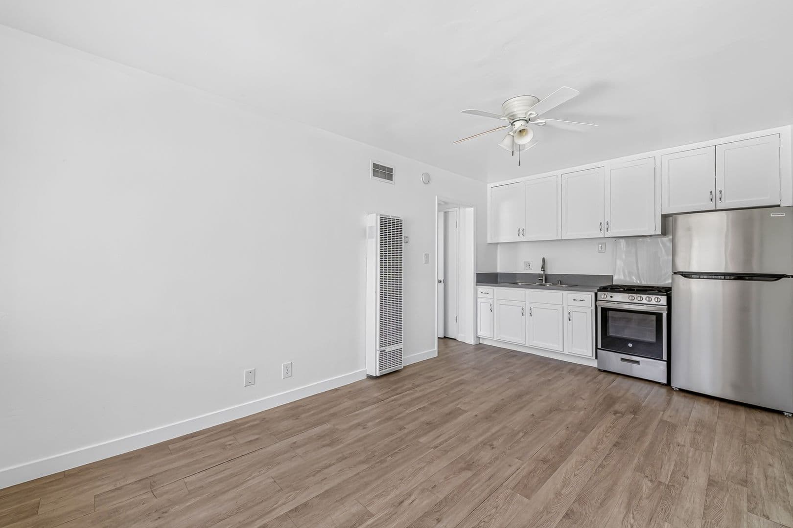 Escondido Apartment: 203 West 3rd Avenue