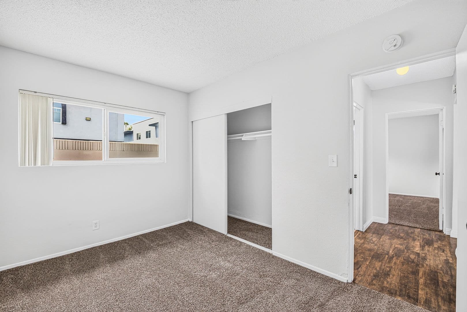 Anaheim Apartment: 147 S Magnolia Avenue