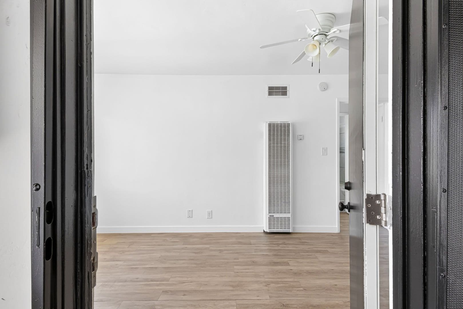 Escondido Apartment: 203 West 3rd Avenue