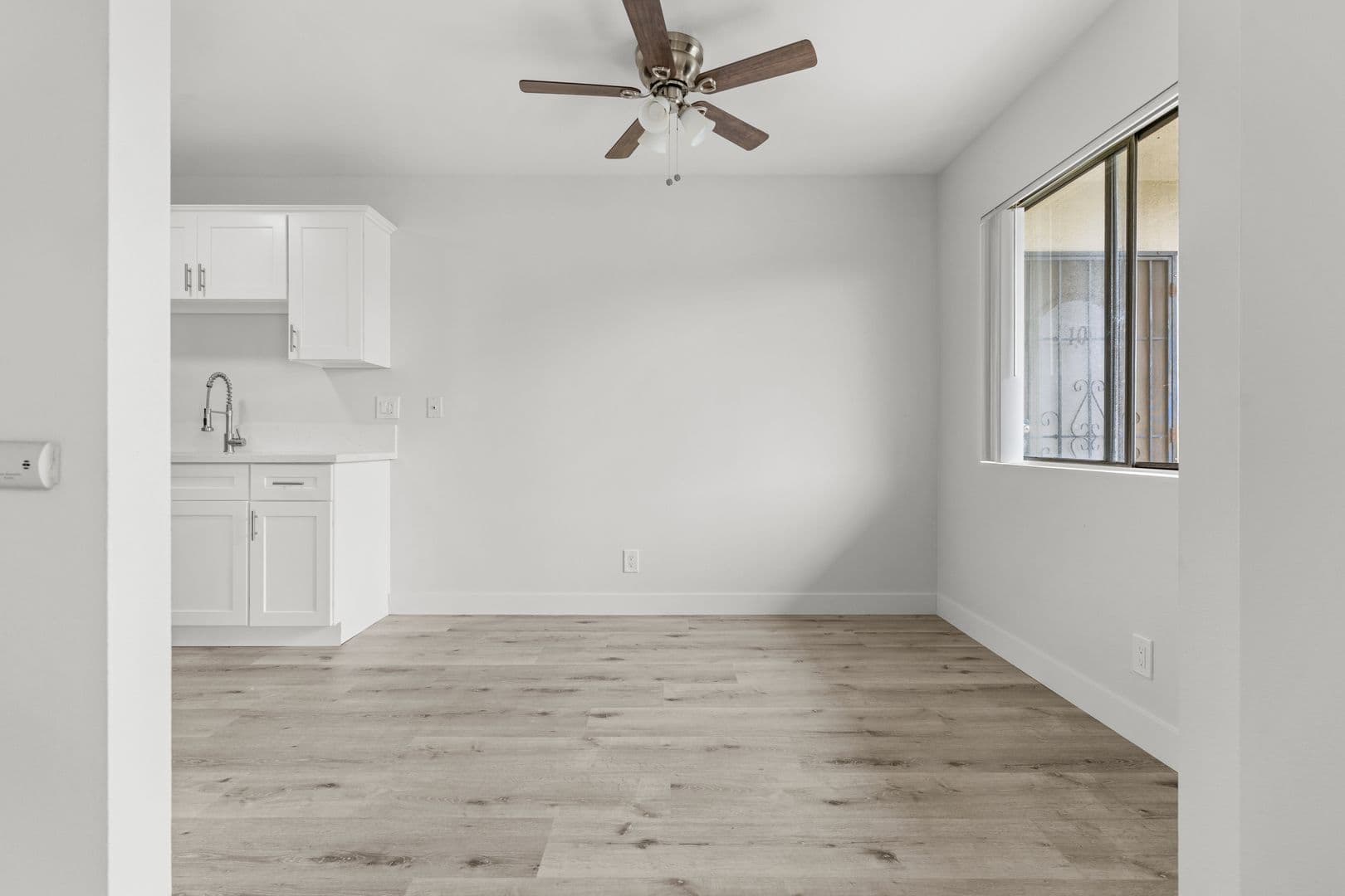 Garden Grove Apartment: 8331 Lampson Avenue