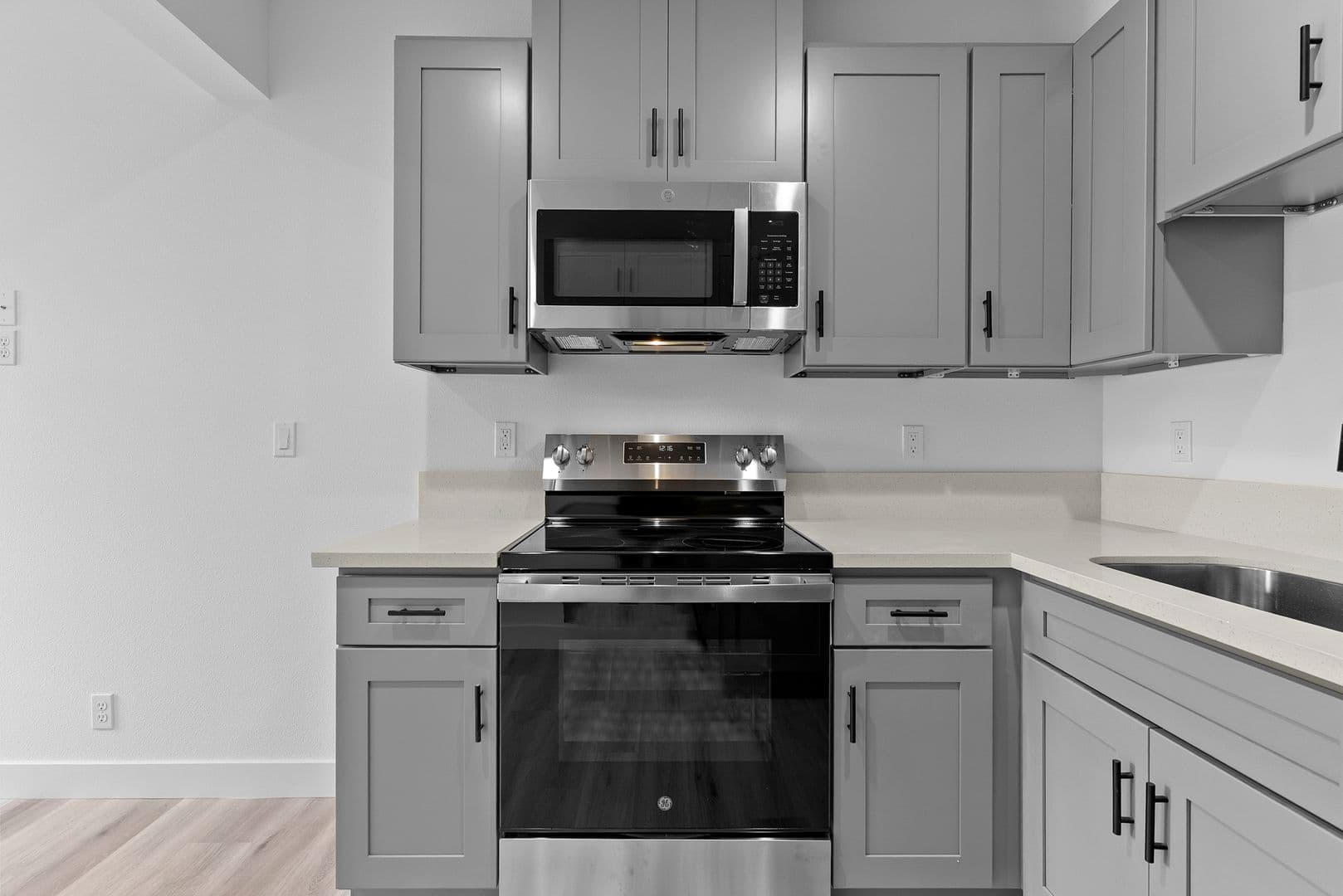 Anaheim Apartment: 9632 Ball Road