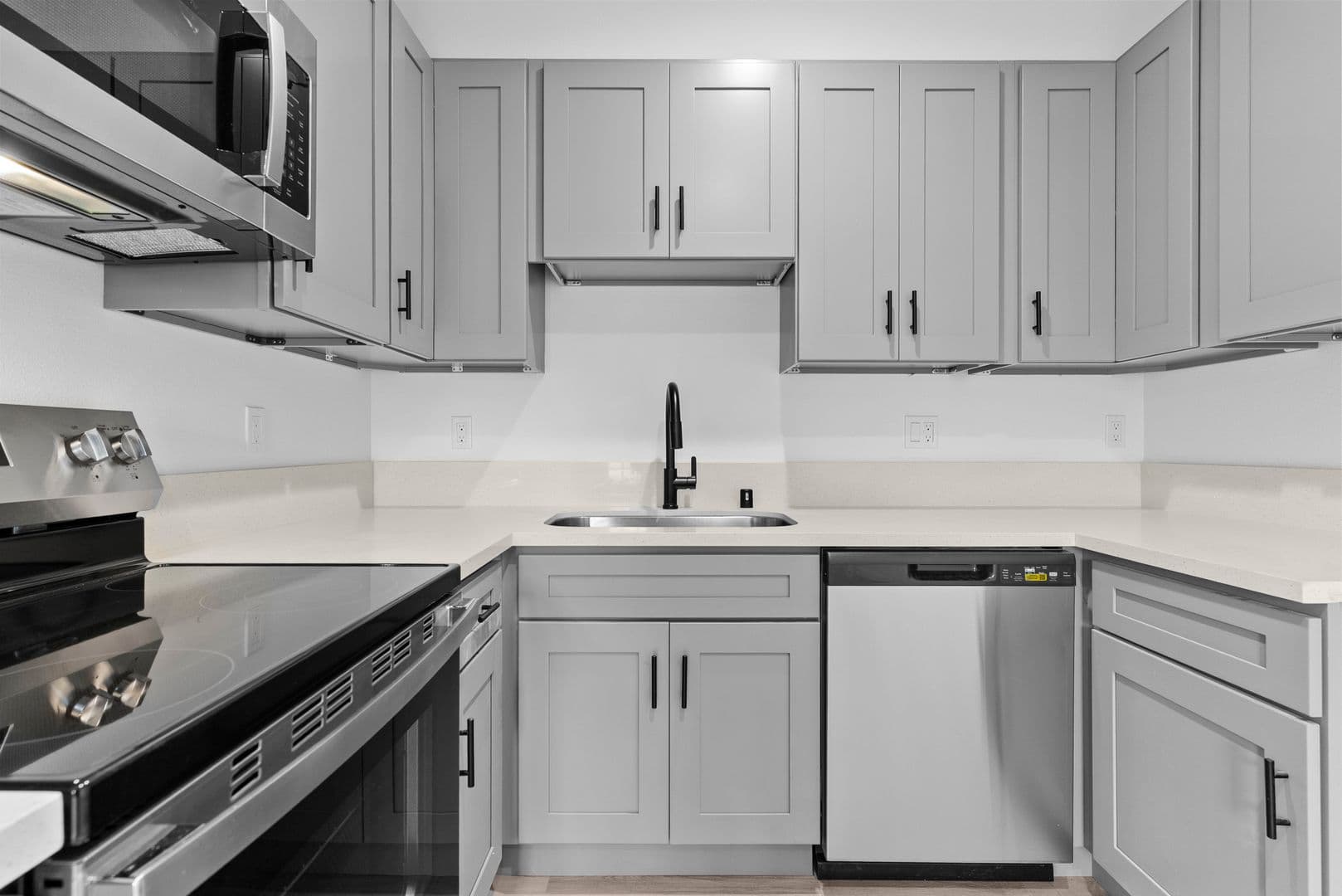Anaheim Apartment: 9632 Ball Road