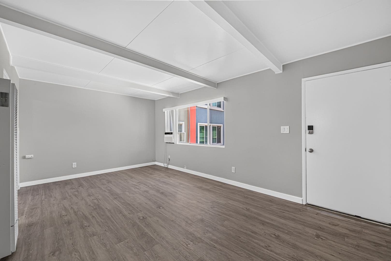 Escondido Apartment: 203 West 3rd Avenue