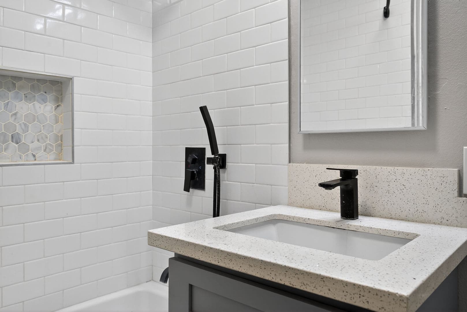 Fullerton Apartment: 2300 East Commonwealth Avenue