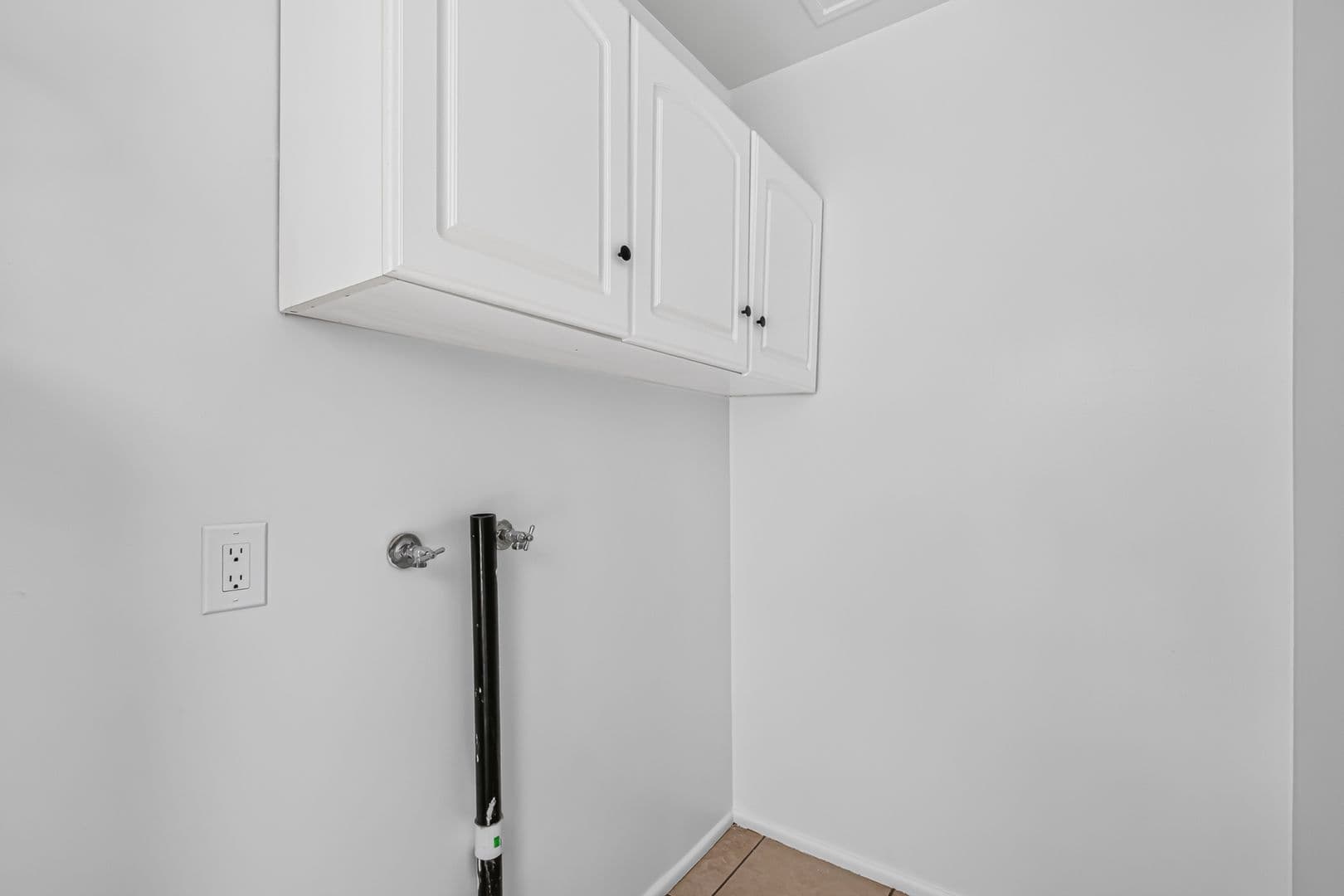 Redondo Beach Apartment: 1906 Voorhees Ave