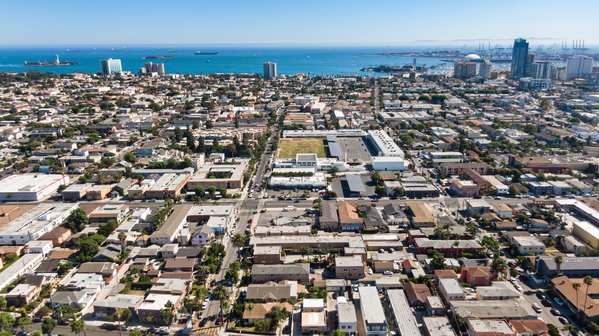 Long Beach Apartment: 731 Orange Avenue