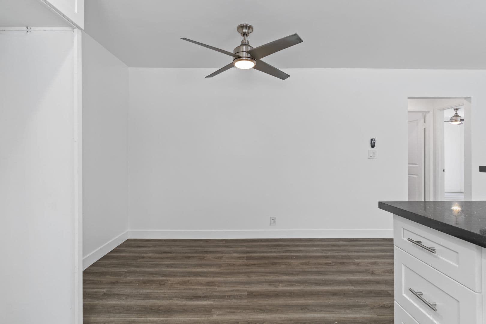 Long Beach Apartment: 630 Nebraska Avenue