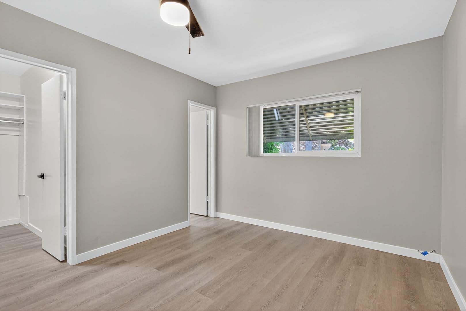 Fullerton Apartment: 2300 East Commonwealth Avenue