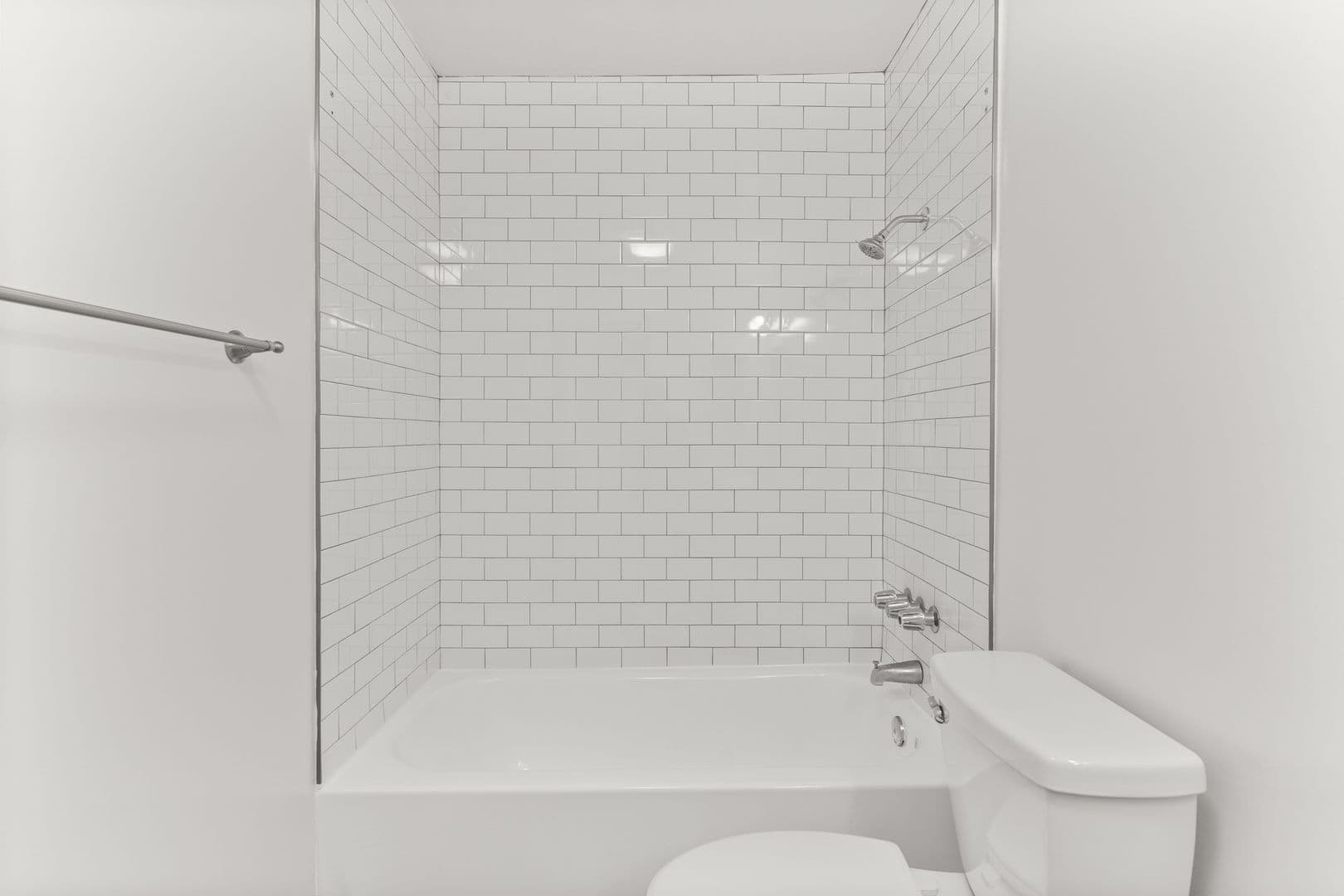 Los Angeles Apartment: 11116 Berendo Avenue