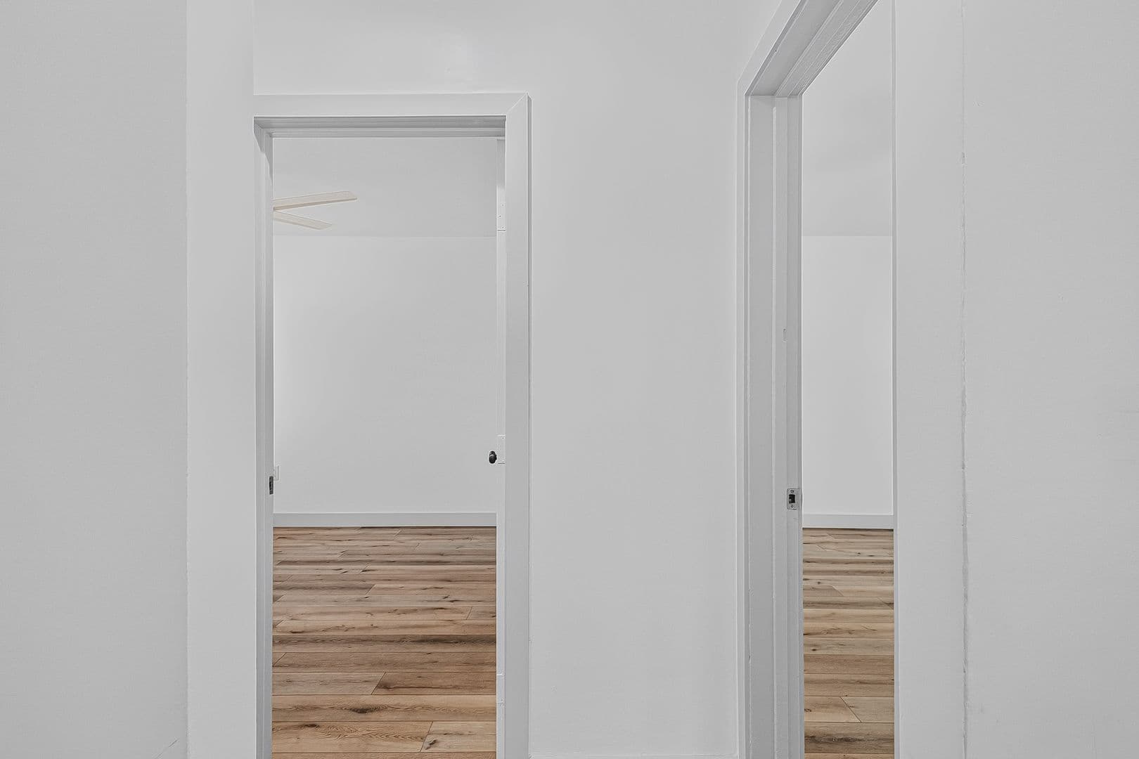 Long Beach Apartment: 933 Alamitos Ave