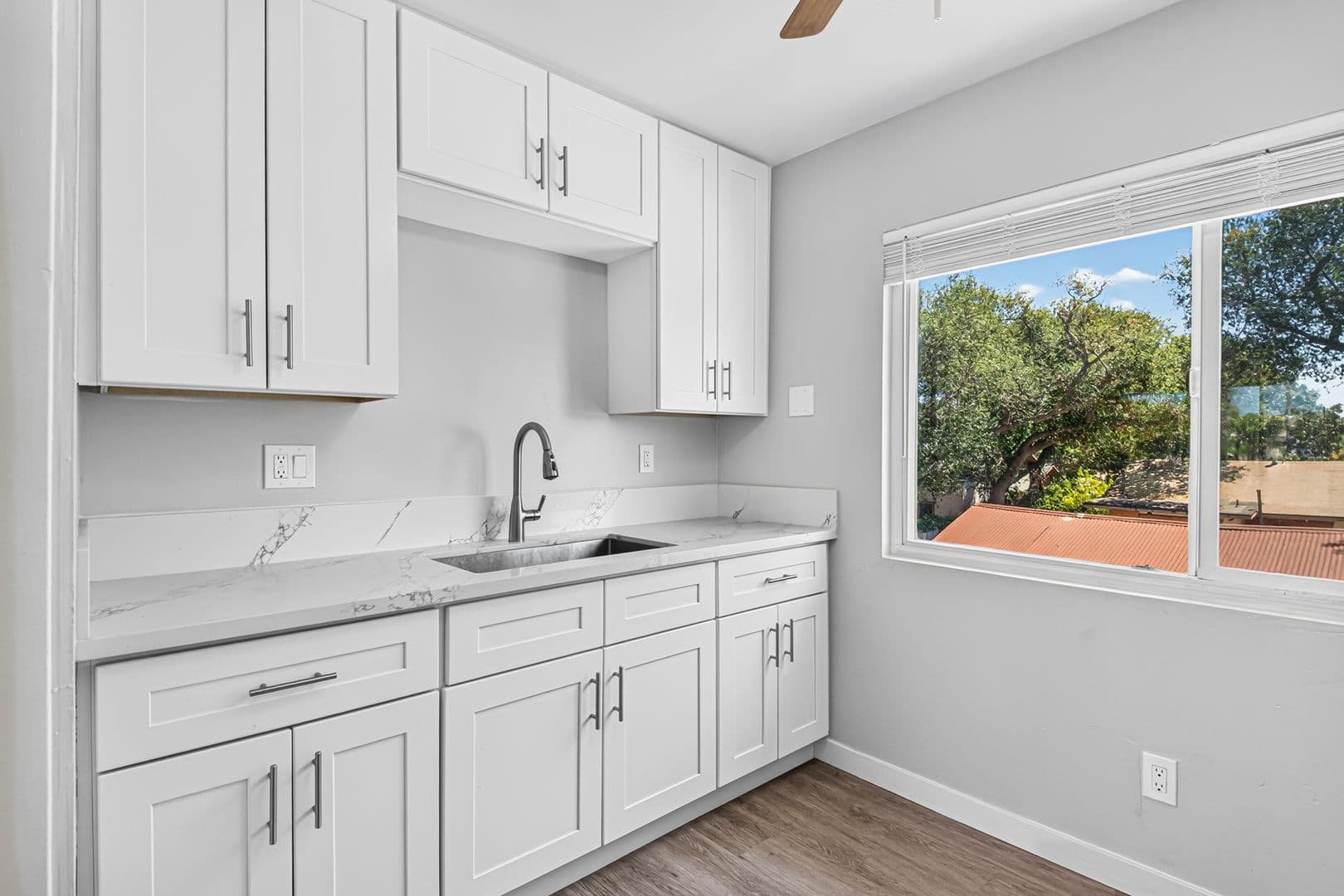 Escondido Apartment: 203 West 3rd Avenue