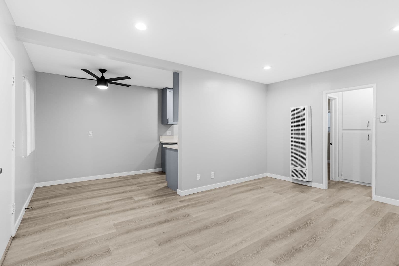 Anaheim Apartment: 9632 Ball Road