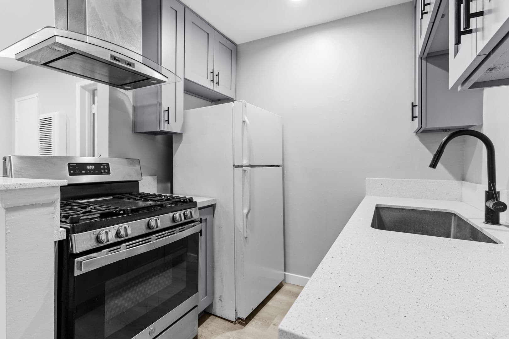 Fullerton Apartment: 1655 West Malvern Avenue