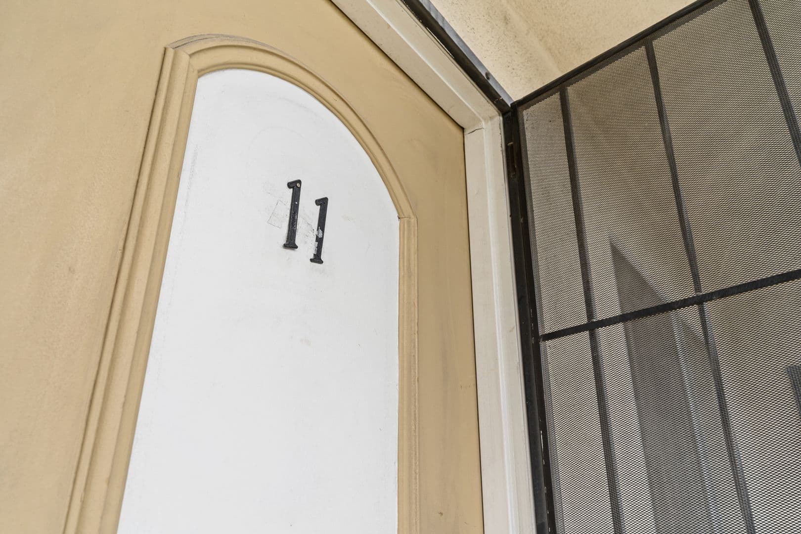 Garden Grove Apartment: 8331 Lampson Avenue