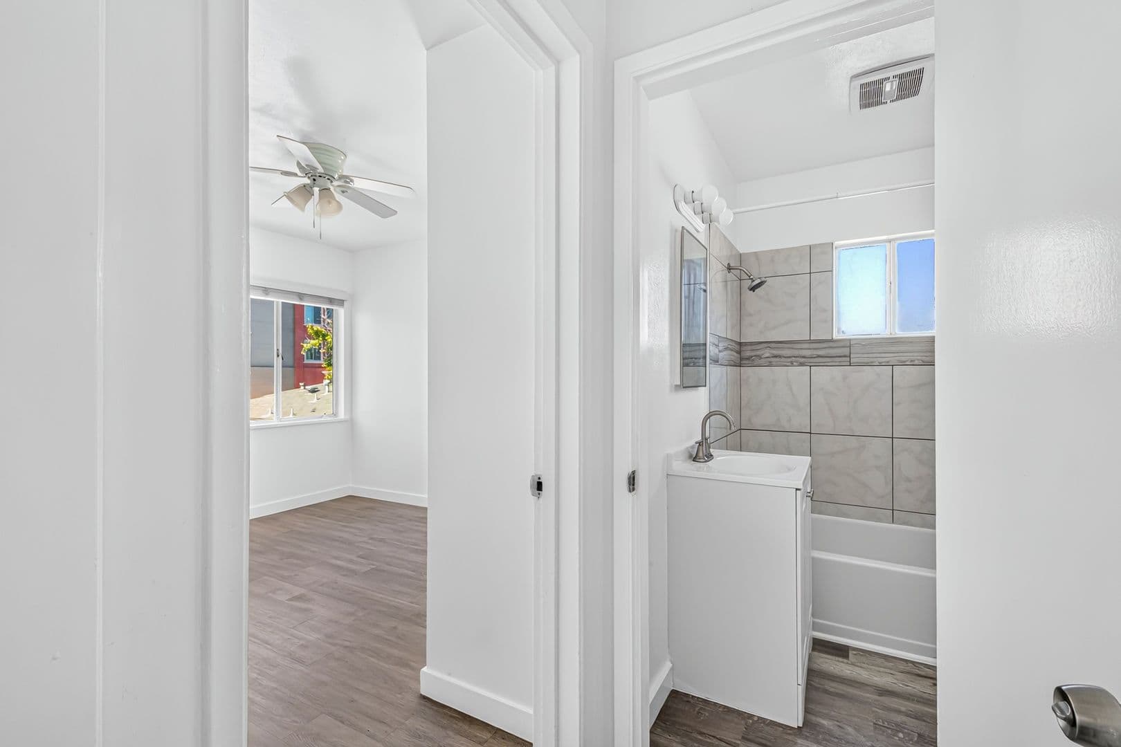 Escondido Apartment: 203 West 3rd Avenue